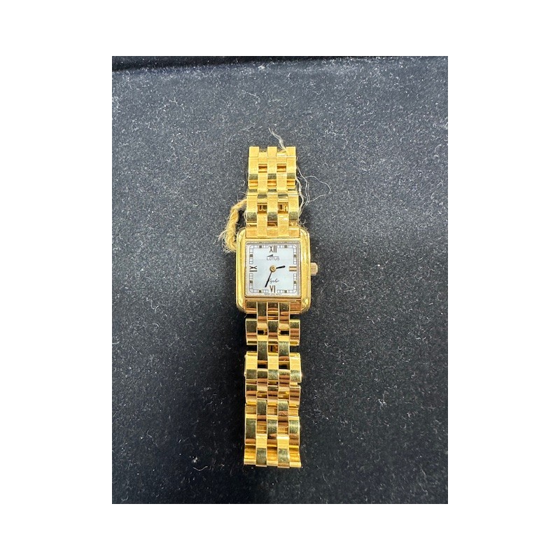 Reloj LOTUS ORO 18 KTS, para señora, caja y pulsera de oro 18 kts.