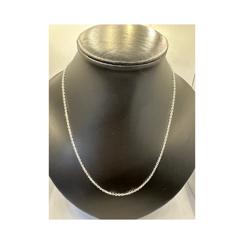 Cadena de plata de ley de 925 m/m  de 70 cms de largo