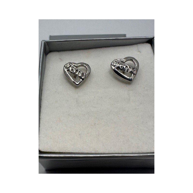 Pendientes plata de ley de 925 m/m, con forma de corazón.