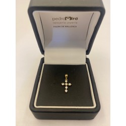 Cruz de oro amarillo de 18...