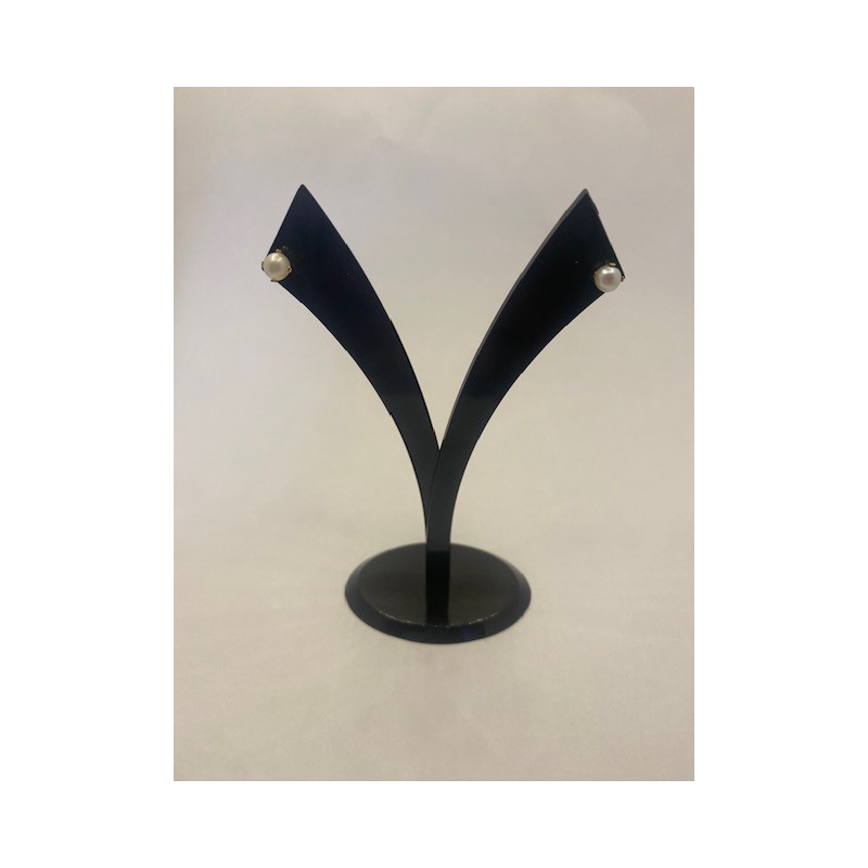 Pendientes de ORO amarillo, de 18 KTS, con perla.